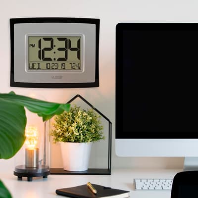 reloj-digital-de-pared-con-temperatura-interior-12752-thumb-1