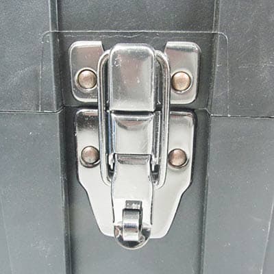 caja-para-herramienta-de-plastico-de-20-pulgadas-15385-thumb-2