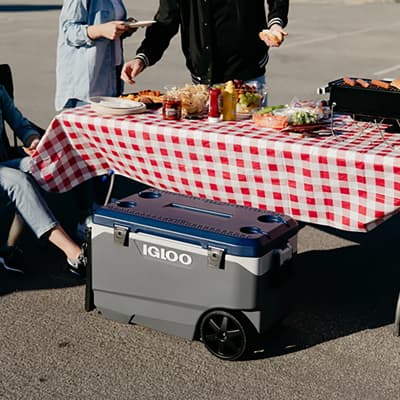hielera-maxcold-latitude-roller-90-qt-34547-38320-thumb-1